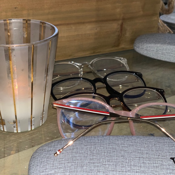 Black Framed Blue Light Blocking Glasses with Case - Picture 6 of 6